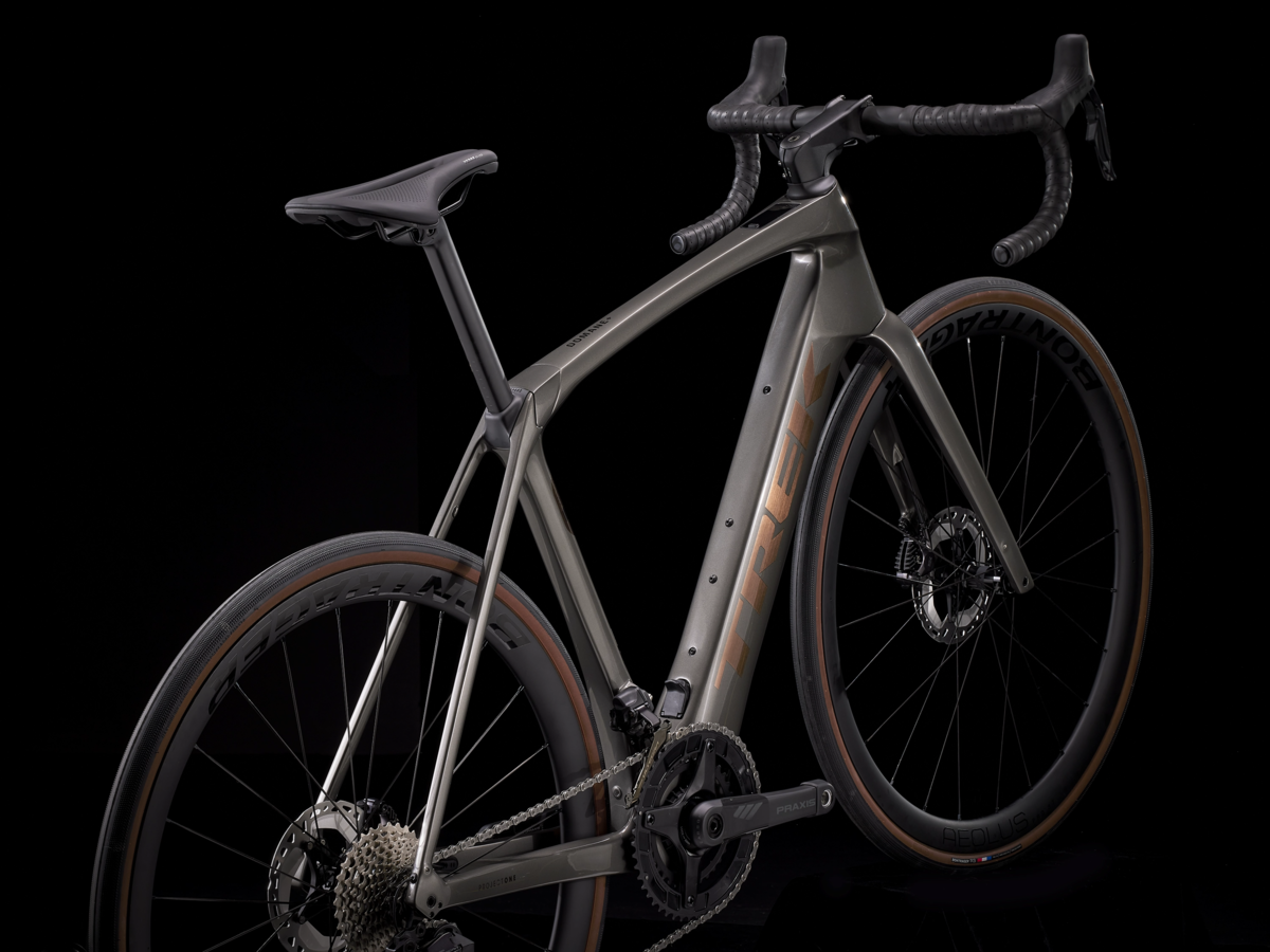  Trek Domane+ SLR 7