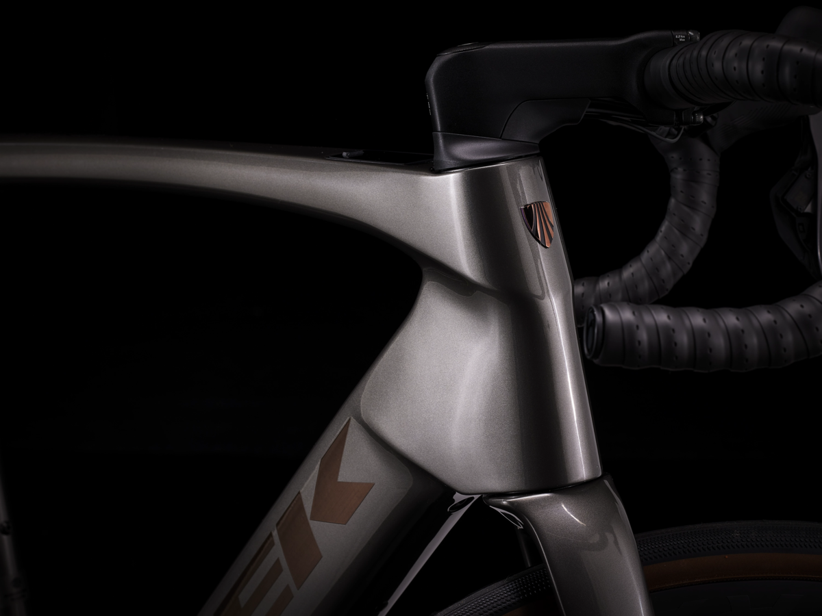  Trek Domane+ SLR 7