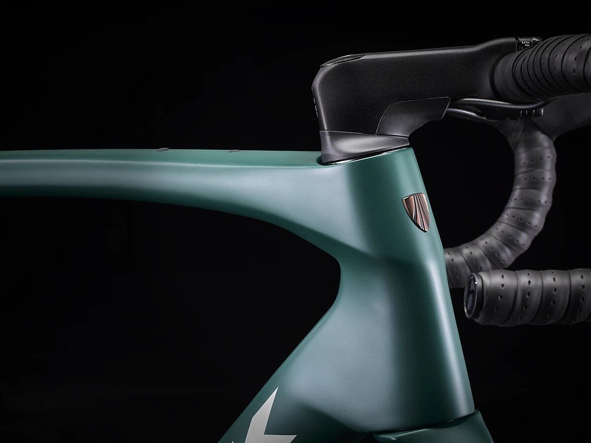  Trek Domane SLR 9 ETap Gen 4